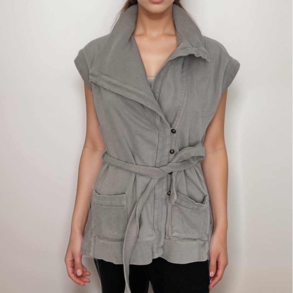 Citizens of Humanity Sweater Vest Women Sz S Gray Button Closure Folded Neck